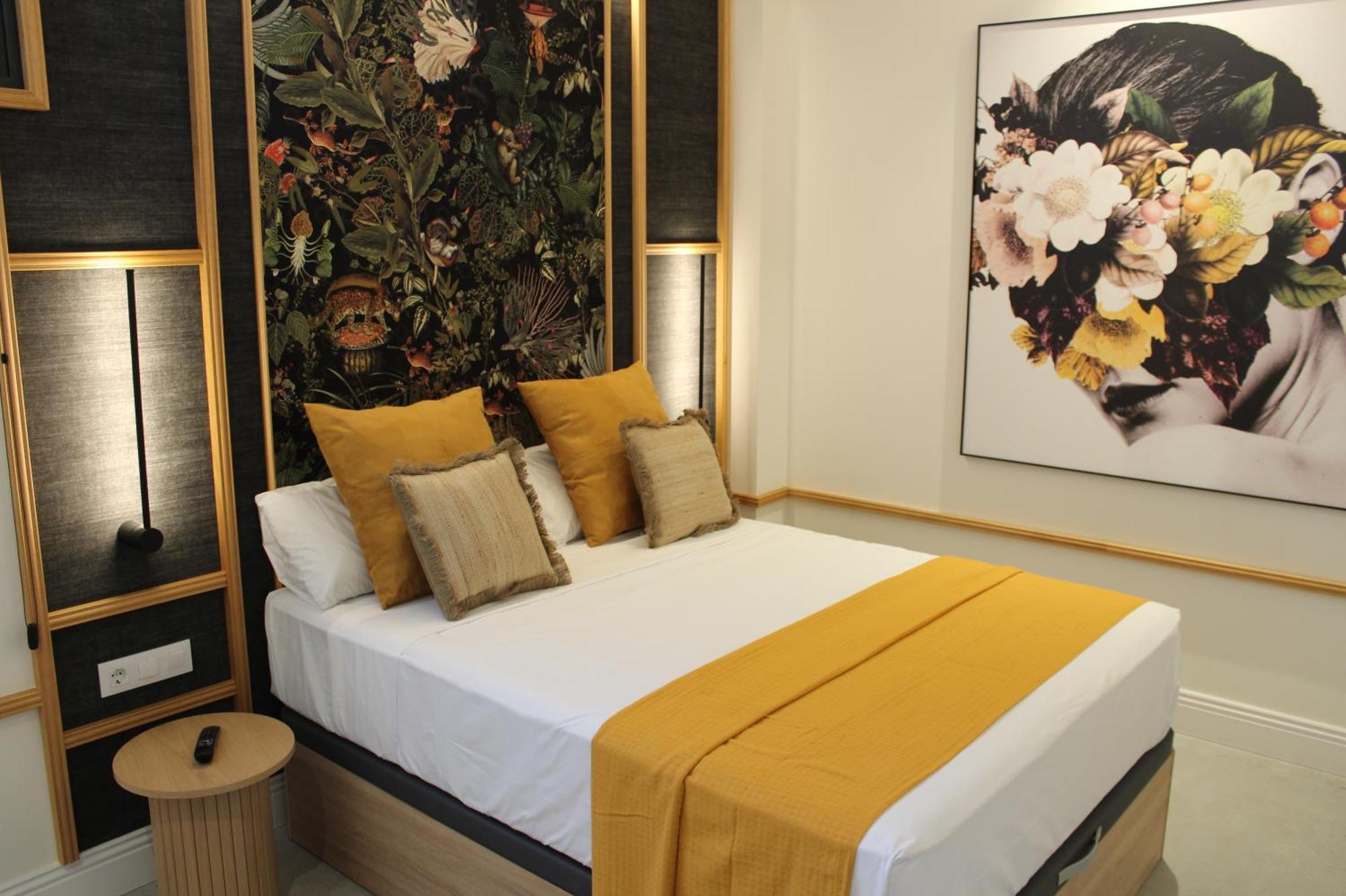 Promotur Suites - Ayora Valencia Luaran gambar